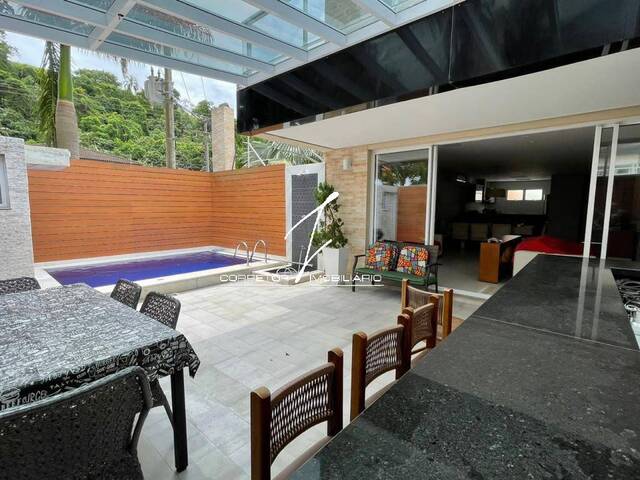 #951 - CASA EM CONDOMINIO FECHADO para Venda em Guarujá - SP - 1
