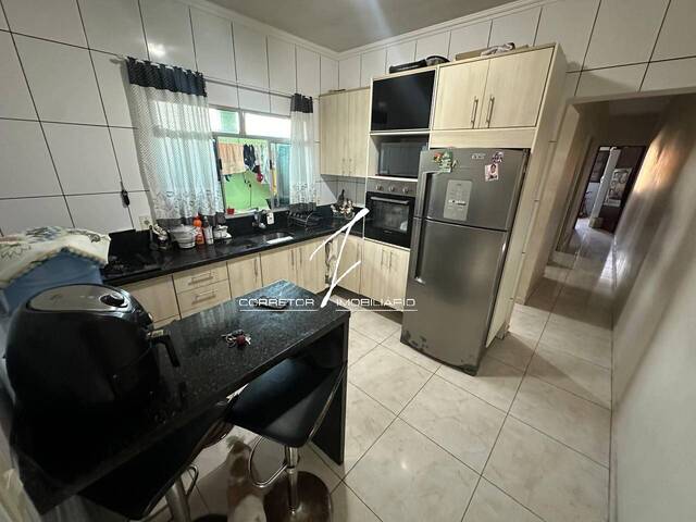 #1470 - APARTAMENTO SEM CONDOMINIO para Venda em Santo André - SP - 3