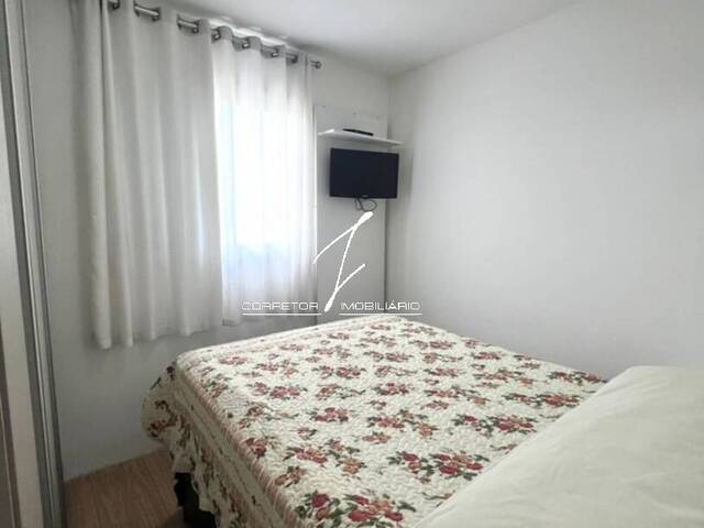 APARTAMENTO COM CONDOMNIO para Venda em Santo André - 2